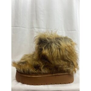 A New Day Womens Shaggy Faux Fur Platform Boots Brown Size 9 New Memory Foam